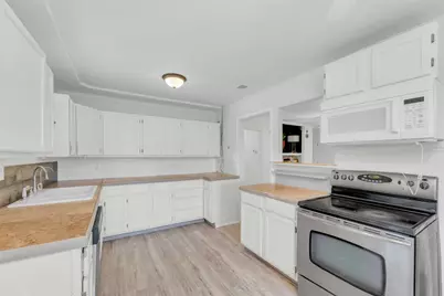 20235 Engelmann Lane, Manor, TX 78653 - Photo 10