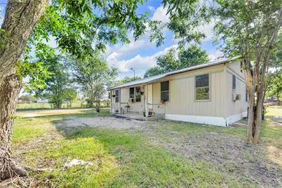 20235 Engelmann Lane, Manor, TX 78653 - Photo 2