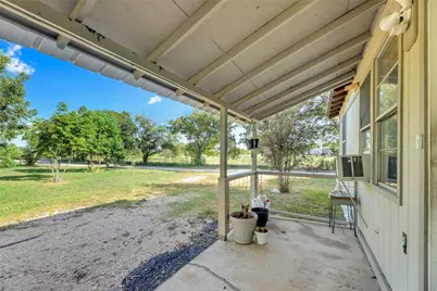 20235 Engelmann Lane, Manor, TX 78653 - Photo 4