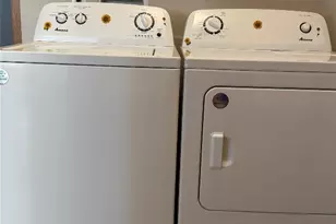 113 Valley Ln, Smithville, TX 78957 - Photo 16