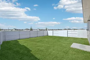 134 Summer Dr, Elgin, TX 78621 - Photo 36