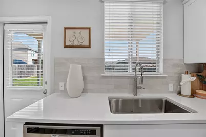 338 Pine Arbol, Buda, TX 78610 - Photo 14