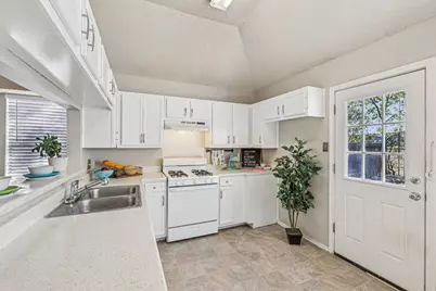 1503 Lantana Drive, Round Rock, TX 78664 - Photo 14