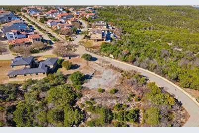 13136 Villa Montana Way, Austin, TX 78732 - Photo 18