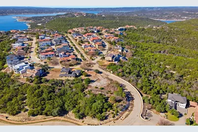 13136 Villa Montana Way, Austin, TX 78732 - Photo 24