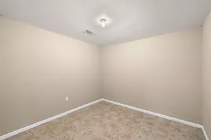 1306 W Cameron Ave, Rockdale, TX 76567 - Photo 20