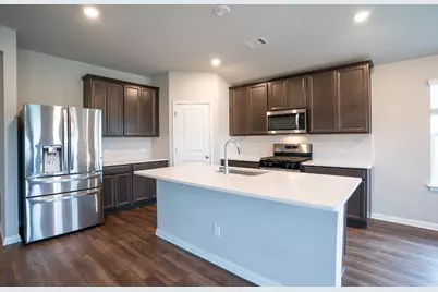 518 Windy Reed Road, Hutto, TX 78634 - Photo 2