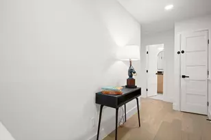 6807 Woodhue Dr, Austin, TX 78745 - Photo 20