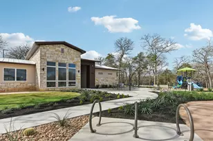 302 Nizao Ln, Bastrop, TX 78602 - Photo 18
