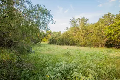 760 Dowdy Road, Seguin, TX 78155 - Photo 14