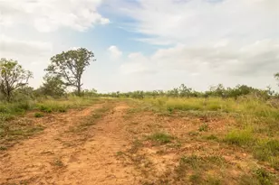 760 Dowdy Rd, Seguin, TX 78155 - Photo 6