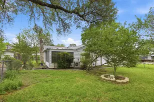 2902 Dover Pl, Austin, TX 78757 - Photo 28