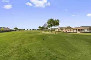 1610 Hidden Springs Path, Round Rock, TX 78665 - Photo 4