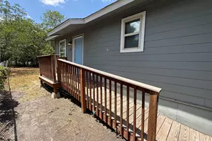 1009 Alex St, Lockhart, TX 78644 - Photo 1