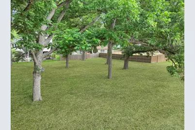 130 Milagros, Seguin, TX 78155 - Photo 10