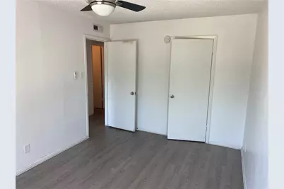 2401 Manor Road #207, Austin, TX 78722 - Photo 8