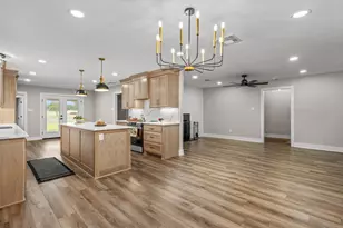 1037 Western Hills Rd, Rockdale, TX 76567 - Photo 14