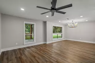 1037 Western Hills Rd, Rockdale, TX 76567 - Photo 10