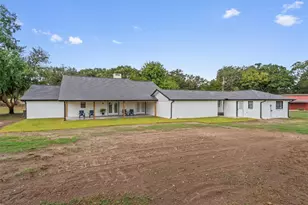 1037 Western Hills Rd, Rockdale, TX 76567 - Photo 34