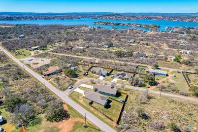 1516 Stonecrests Drive, Granite Shoals, TX 78654 - Photo 4