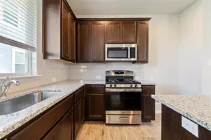 220 Fabion St, Kyle, TX 78640 - Photo 10