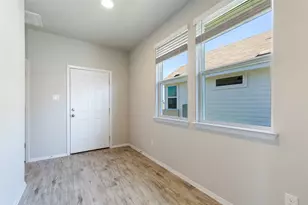 220 Fabion St, Kyle, TX 78640 - Photo 6