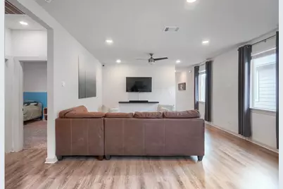 233 New Hampton Way, San Marcos, TX 78666 - Photo 10