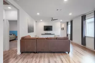 233 New Hampton Wy, San Marcos, TX 78666 - Photo 10