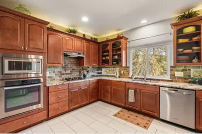 7716 Waldon Drive, Austin, TX 78750 - Photo 16