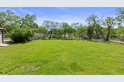813 Airway Street, Kingsland, TX 78639 - Photo 14