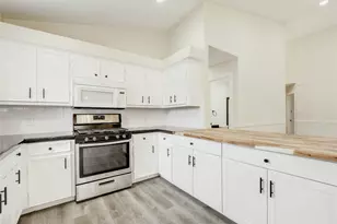 5610 Meadow Crest, Austin, TX 78744 - Photo 8