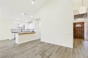 5610 Meadow Crest, Austin, TX 78744 - Photo 4