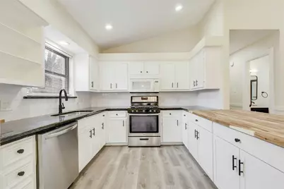 5610 Meadow Crest, Austin, TX 78744 - Photo 6