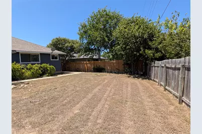 502 Dry Creek Cove, Round Rock, TX 78681 - Photo 32