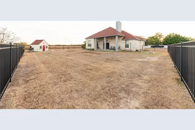 127 Eleanor's Lane, Bastrop, TX 78602 - Photo 36