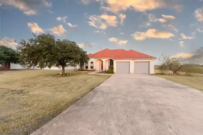 127 Eleanor's Lane, Bastrop, TX 78602 - Photo 6