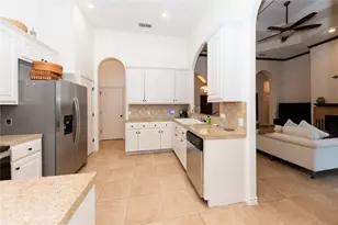 127 Eleanor Ln, Bastrop, TX 78602 - Photo 12