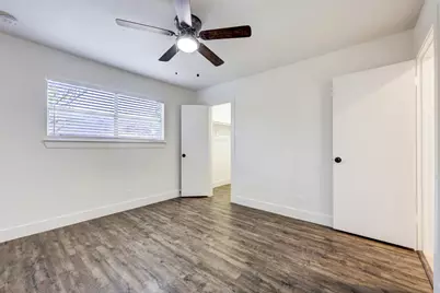 11411 Ptarmigan Drive, Austin, TX 78758 - Photo 8