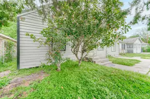 6810 Eastwood St, Houston, TX 77021 - Photo 4