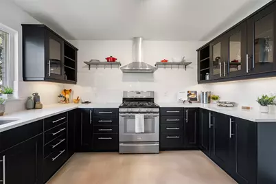 5507 Mapleleaf Drive, Austin, TX 78723 - Photo 16