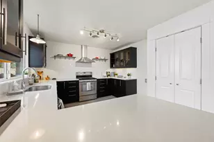 5507 Mapleleaf Dr, Austin, TX 78723 - Photo 14