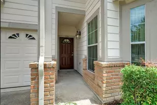 12289 Mulligan Glen Ct, Austin, TX 78753 - Photo 2