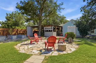 1217 Fairground St, Taylor, TX 76574 - Photo 32
