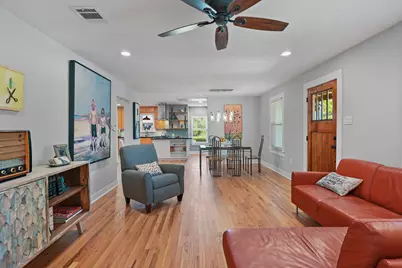 1217 Fairground Street, Taylor, TX 76574 - Photo 8