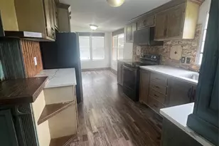 106 Bridle Path, Kyle, TX 78640 - Photo 4