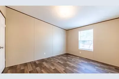 146 Guajolote Street, Cedar Creek, TX 78612 - Photo 12