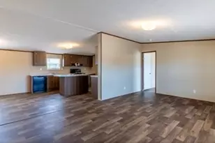 146 Guajolote ST, Cedar Creek, TX 78612 - Photo 6