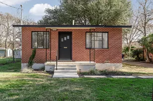 5611 Joe Sayers Ave, Austin, TX 78756 - Photo 2