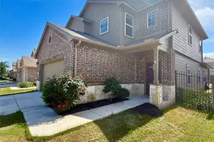 380 Blue Sage Dr, Leander, TX 78641 - Photo 2