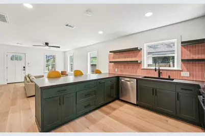 2312 Canterbury St #A, Austin, TX 78702 - Photo 8